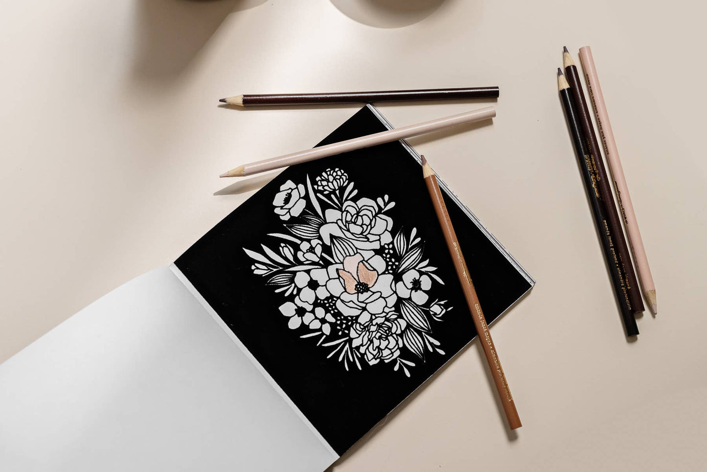 Bloom: A Travel Sized Floral Coloring Book (Spring)