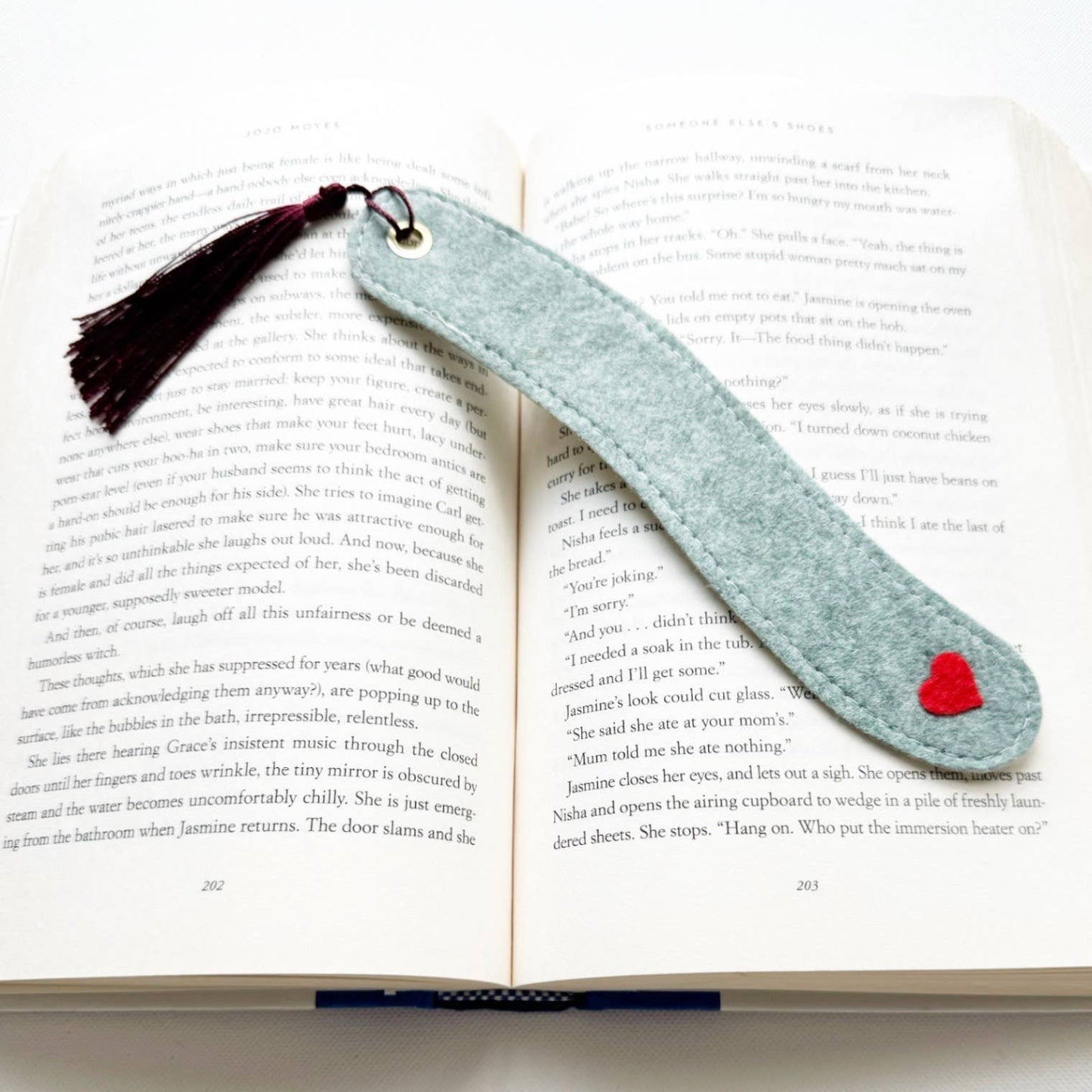 Bookworm Felt Bookmark